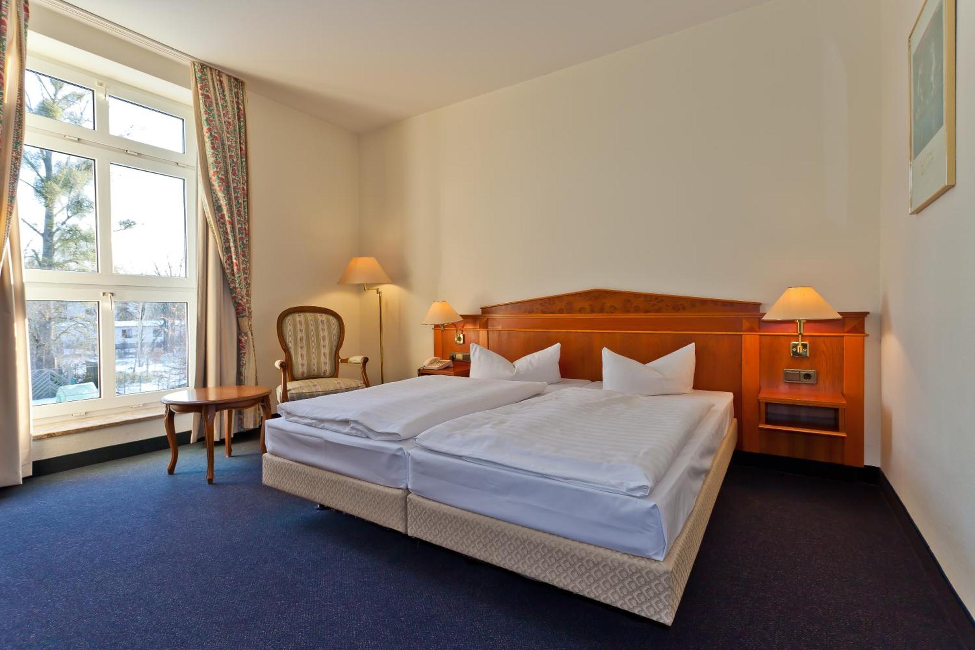 לודוויגסלוסט Hotel De Weimar מראה חיצוני תמונה